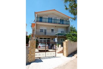 Croazia Privát Vinišće, Esterno